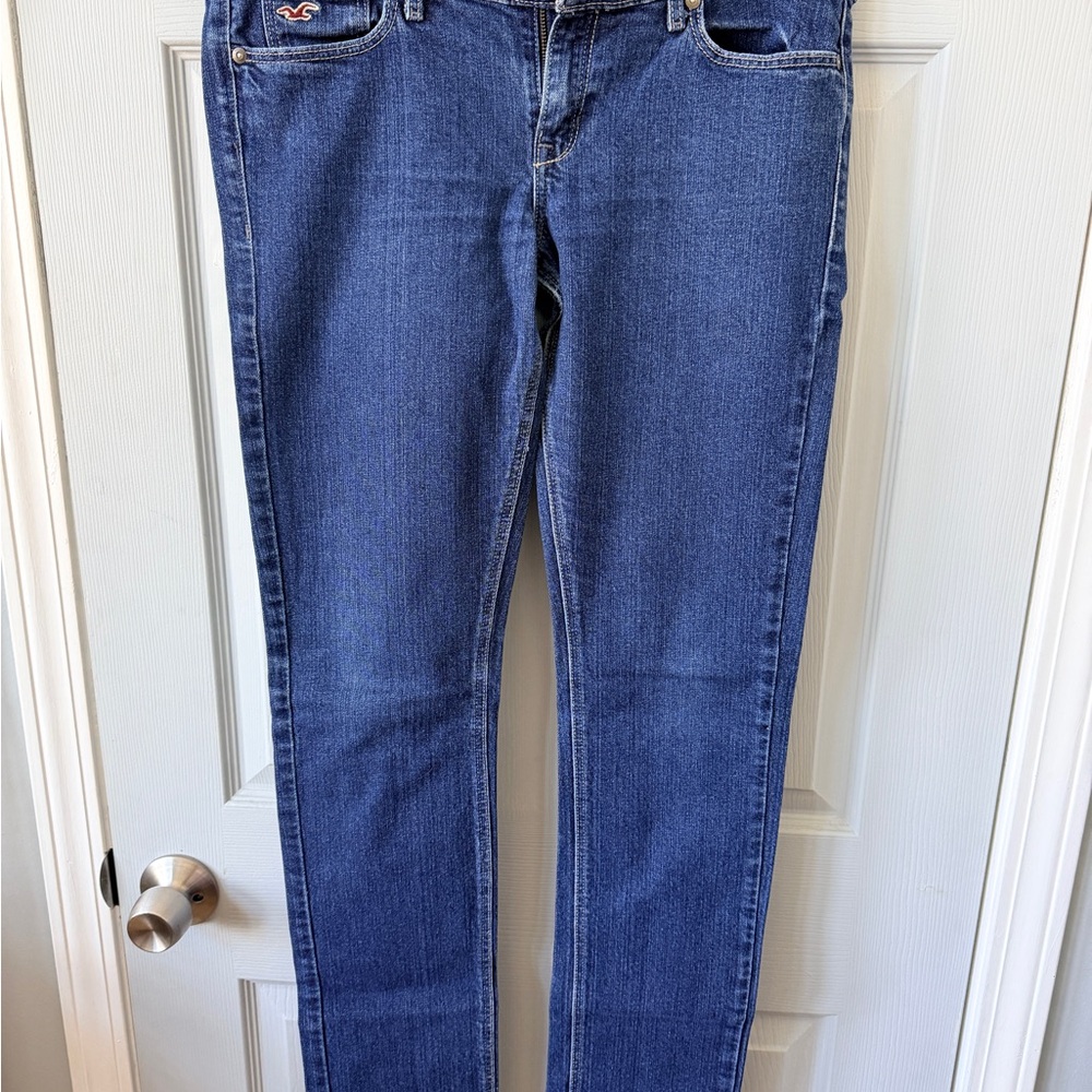 Hollister Medium Was Straight Leg Jeans – Size 9 Long (Stretch Denim)